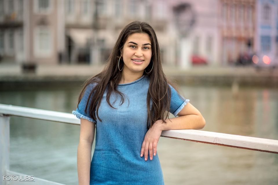 Julia Dias Julia Dias