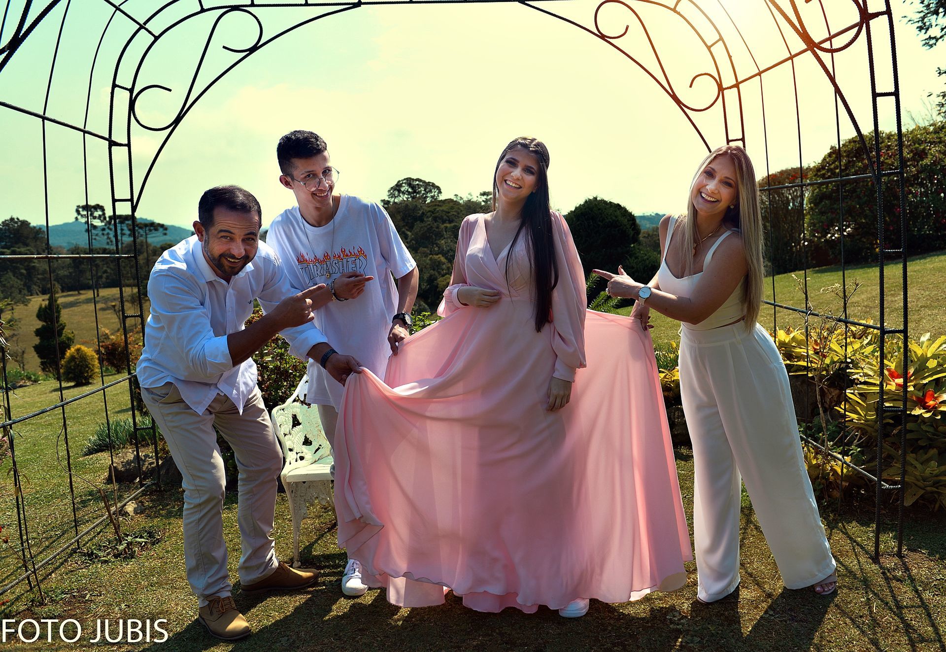 Foto Making - OF de 15 Anos Mariana- Joinville SC Foto Making - OF de 15 Anos Mariana- Joinville SC - Imagem 7
